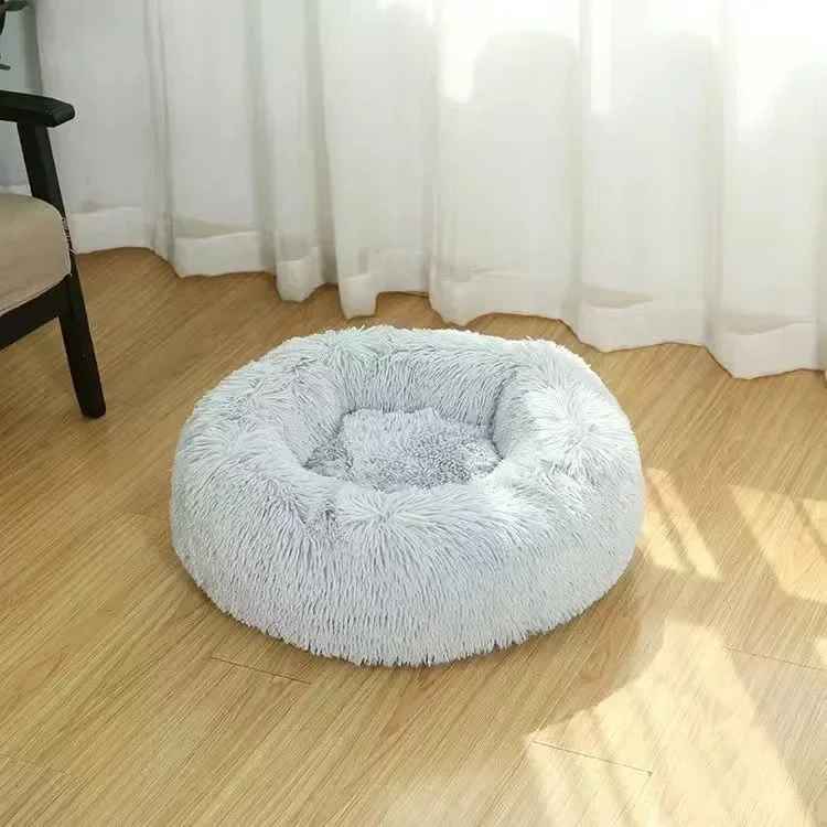 coussin chat gris clair