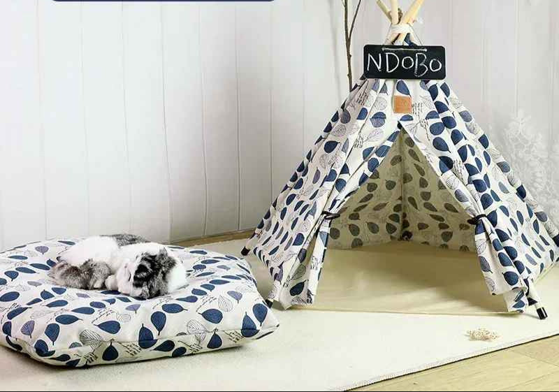 deux utilisations tente tipi chat feuille bleu