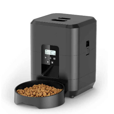 distributeur croquettes chat noir bouton