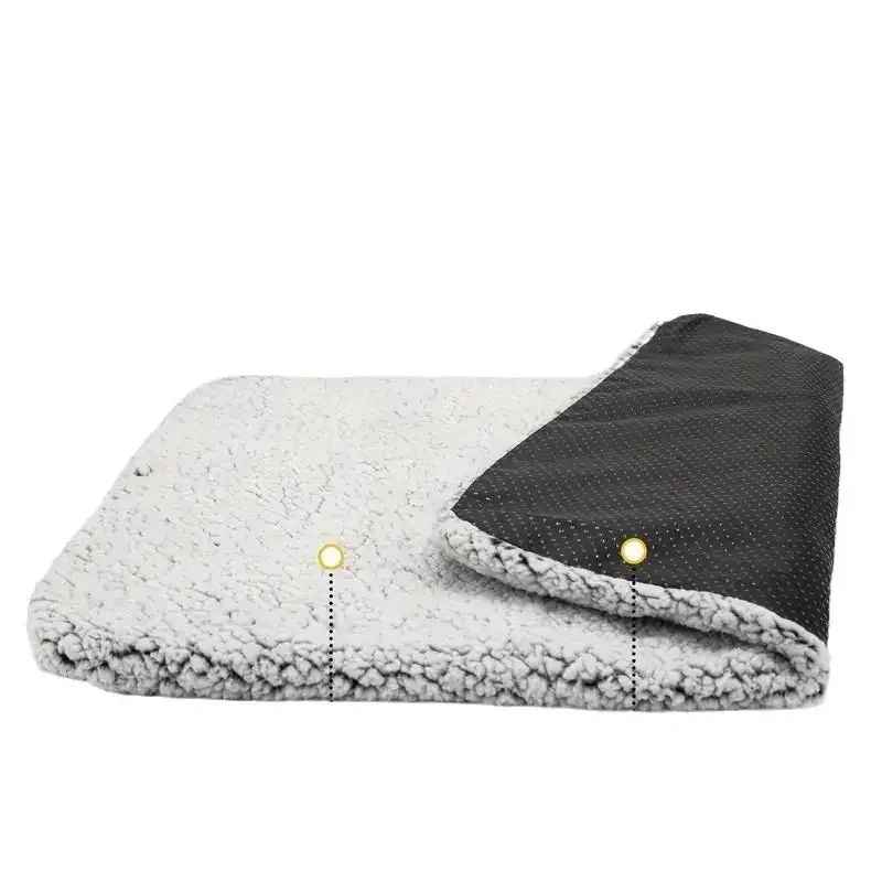 coussin pour chat gris