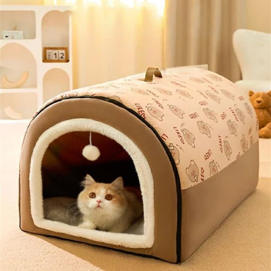 niche pour chat brun et chat dedans