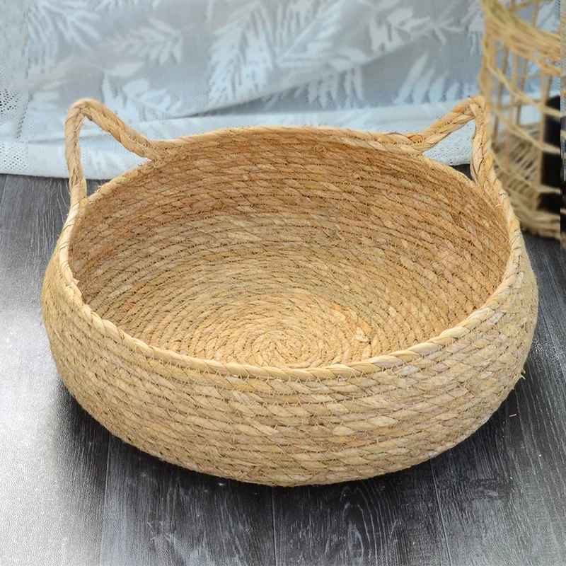 panier chat en rotin vide