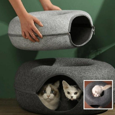 coussin pour chat donut en superposition et une image