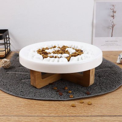 croquettes dans Gamelle anti glouton céramique chat surélevée 