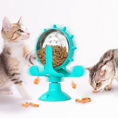 deux chats jouent avec le Distributeur Jouet de croquettes pour chat  Grande roue