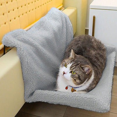 Hamac suspendu pour chat, lit radiateur sur rebord d'un meuble