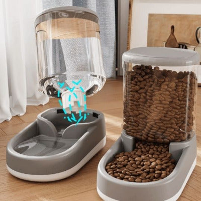 installation du distributeur d'eau automatique pour chat